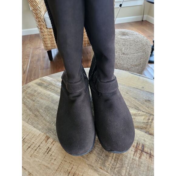 Skechers Shape Up Boot Women Sz 9 Nubuck Suede Leather Fleece Line NWOB Brown - Picture 8 of 13